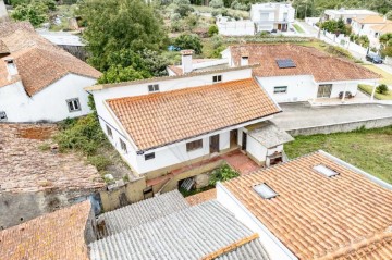 Casa o chalet 2 Habitaciones en São Miguel, Santa Eufémia e Rabaçal