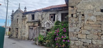 Maisons de campagne 3 Chambres à Vila Verde e Santão