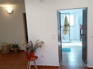 House 2 Bedrooms in Coruche, Fajarda e Erra