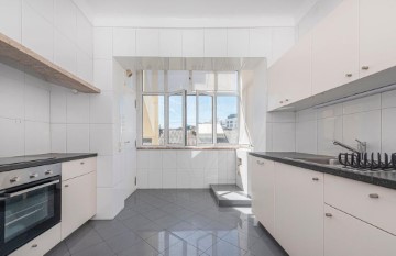 Apartamento 4 Quartos em Arroios