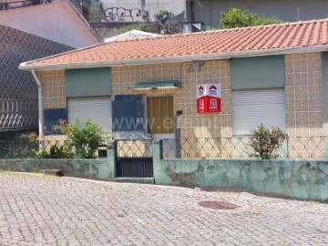 Maison 3 Chambres à Santa Marinha e São Pedro da Afurada