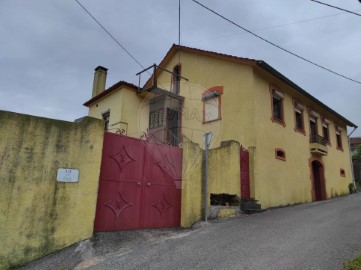 Moradia 5 Quartos em Espinho