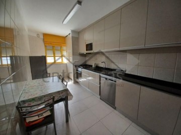 Apartamento 3 Quartos em Âncora