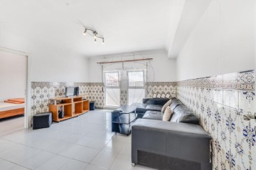 Apartamento 2 Quartos em Carnide