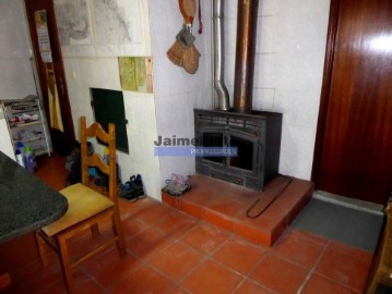 House 4 Bedrooms in Guarda