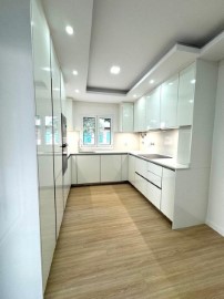 Apartamento 1 Quarto em Ramada e Caneças