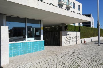 Apartamento 4 Quartos em Sacavém e Prior Velho