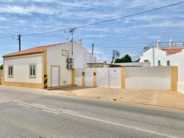 House 5 Bedrooms in Vila Nova de Cacela