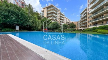 Apartment 3 Bedrooms in Odivelas