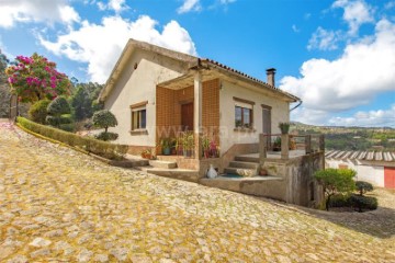 Maison 2 Chambres à Fontoura