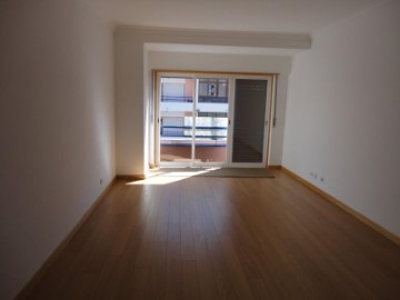 Apartamento 2 Quartos em Barcarena