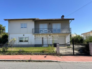 Maison 4 Chambres à Ovar, S.João, Arada e S.Vicente de Pereira Jusã