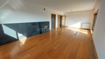 Appartement 4 Chambres à Viseu