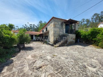 Maison 5 Chambres à Carvalhais e Candal