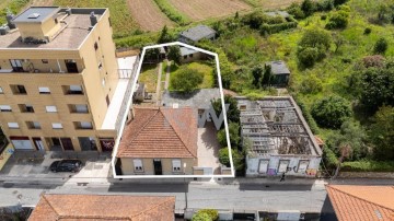 Maison 4 Chambres à Fânzeres e São Pedro da Cova