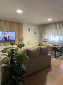 Apartamento 3 Quartos em Guilhufe e Urrô