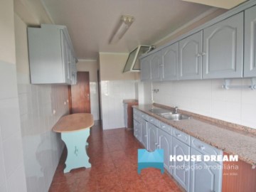 Apartamento 3 Quartos em Mafra