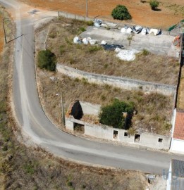 Terreno em Azoia de Cima e Tremês