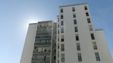 Apartamento 4 Quartos em Agualva e Mira-Sintra