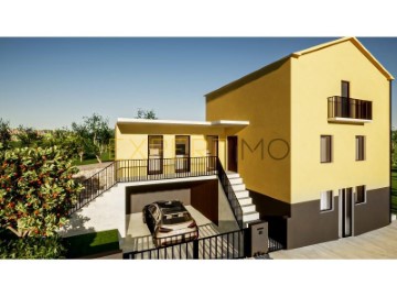 House 2 Bedrooms in Sazes da Beira