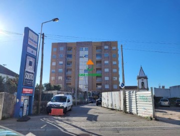 Locaux commerciaux à Gondomar (São Cosme), Valbom e Jovim