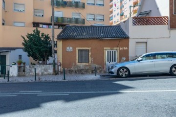 Maison 2 Chambres à Massamá e Monte Abraão