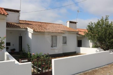 Maison 3 Chambres à São Cristóvão