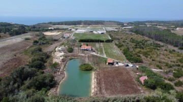 Country homes in Rogil