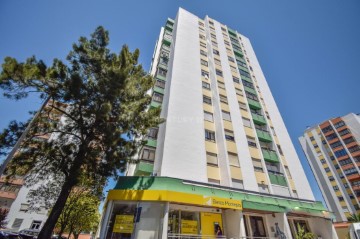 Apartamento 3 Quartos em Alfragide