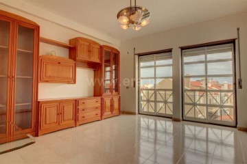 Apartment 3 Bedrooms in Peniche