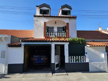 Maison 2 Chambres à São João Baptista