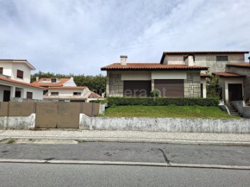 Maison 4 Chambres à Esposende, Marinhas e Gandra