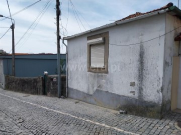 Casa o chalet 2 Habitaciones en Custóias, Leça do Balio e Guifões