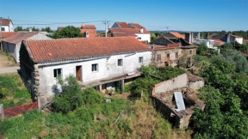 Maison 4 Chambres à Sarzedas