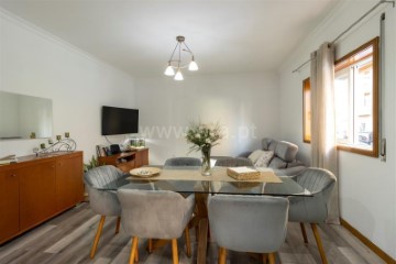 Apartamento 2 Quartos em Bougado (São Martinho e Santiago)