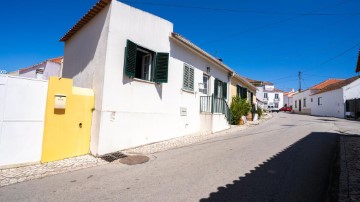 Maison 4 Chambres à Azambuja