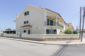 Maison 2 Chambres à Quinta do Conde