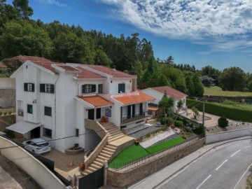 Maison 4 Chambres à Penafiel