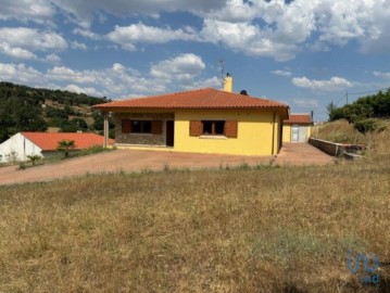 House  in Mogadouro, Valverde, Vale de Porco e Vilar de Rei