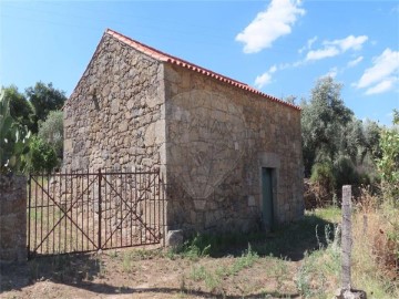 Maisons de campagne à Pedrógão de São Pedro e Bemposta