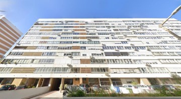 Apartamento 3 Quartos em Moscavide e Portela