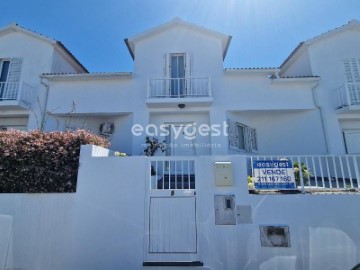 House 3 Bedrooms in Madalena