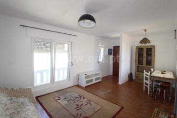 Apartment 2 Bedrooms in Rio de Mouro