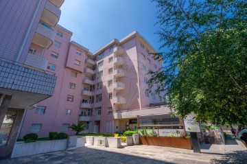 Apartamento 2 Quartos em Baguim do Monte (Rio Tinto)