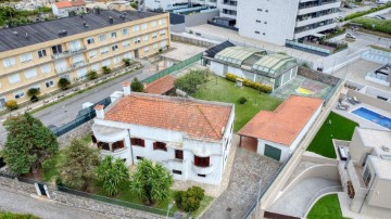 Maison 5 Chambres à Canidelo