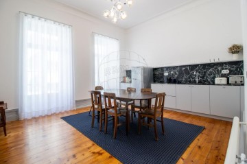 Apartamento 5 Quartos em Campo de Ourique