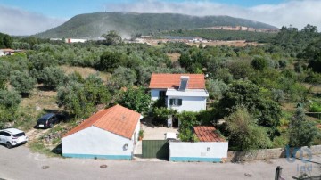 Maison 3 Chambres à São Miguel, Santa Eufémia e Rabaçal