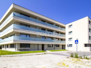 Apartamento 3 Quartos em Santa Maria Maior e Monserrate e Meadela