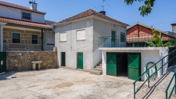 House 3 Bedrooms in Vilar de Besteiros e Mosteiro de Fráguas