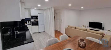 Apartamento 2 Quartos em Arcozelo